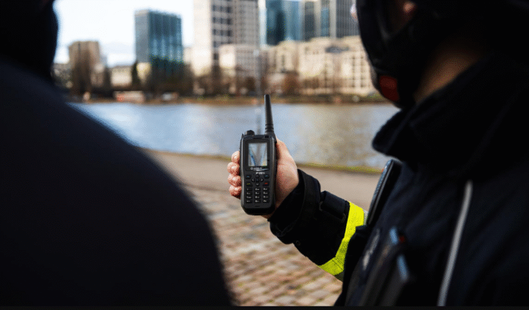 Complete Guide to Radiocommunication: How to Optimize Your Link in Mexico